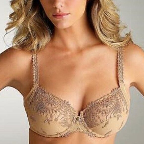 Chantelle "Africa" Seamed Mesh Underwire Bra - Picture 6 of 6